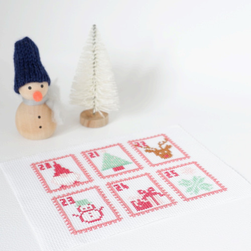 クロスステッチキット』クリスマスのアドベントカレンダー刺繍