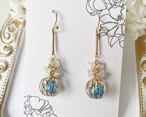 チェコビーズ・クリスマスツリーの飾りピアス1 ピアス（フック