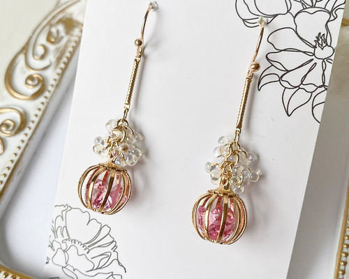 チェコビーズ・クリスマスツリーの飾りピアス3 ピアス（フック