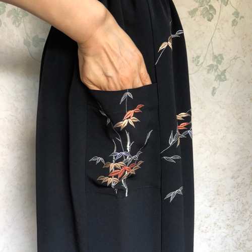 着物リメイク】スカンツ ガウチョ パンツ 黒笹 キュロット
