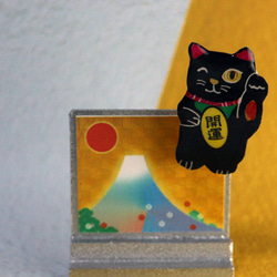 黒招き猫 合金製「黒招き猫」黒漆・金蒔絵仕上げ ー三宝堂オンラインショップ