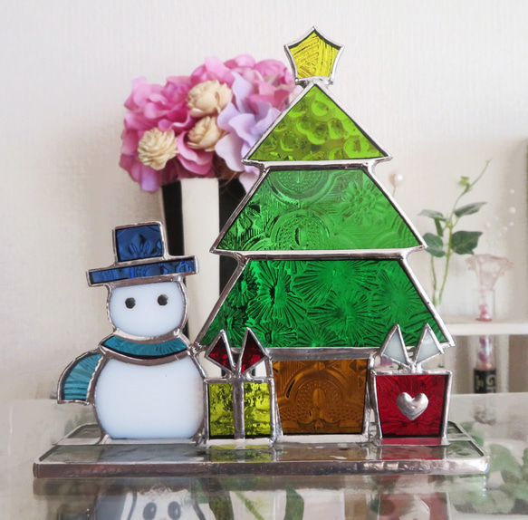 ステンドグラス クリスマスツリーとプレゼント 雪だるま その他