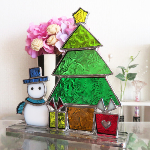 ステンドグラス クリスマスツリーとプレゼント 雪だるま その他