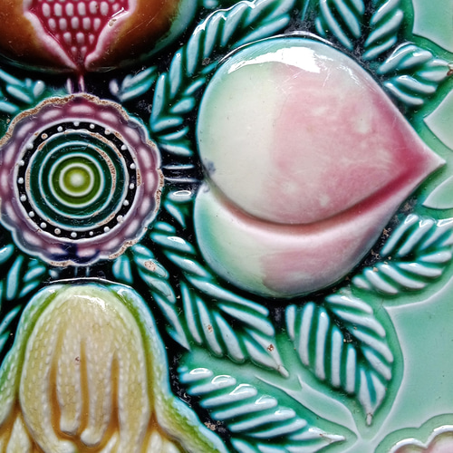 里帰り便・マジョリカタイル・100年前に海を渡ったアンティーク