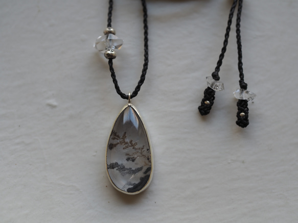 dendritic quartz silver necklace 3枚目の画像