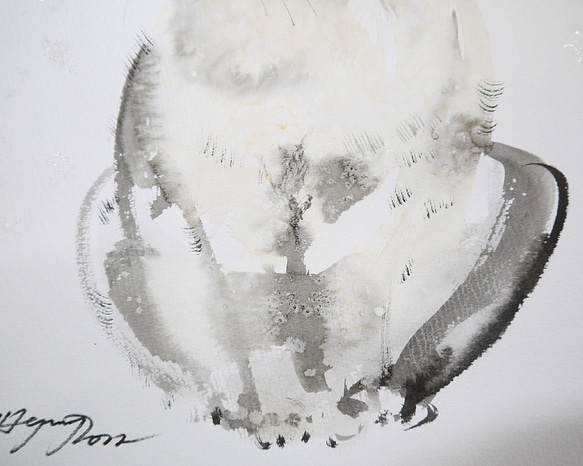 雪とウサギ。(水彩画用紙、墨絵、21cm×２９ｃｍ、Ａ４サイズ、墨、銀箔） 3枚目の画像