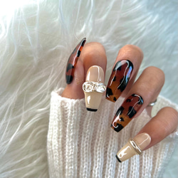 N68》既成ネイルチップ24枚セット ゴールド 派手 成人式 ミラーネイル