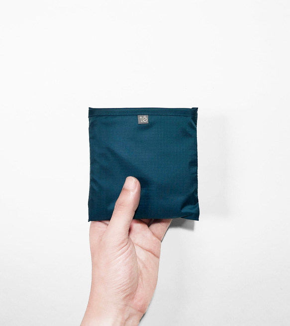 U4 四號環保購物袋 / 濃藍【tē-á 簡單袋】 第2張的照片