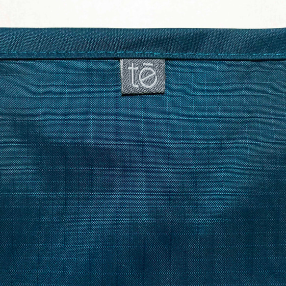 U4 四號環保購物袋 / 濃藍【tē-á 簡單袋】 第5張的照片