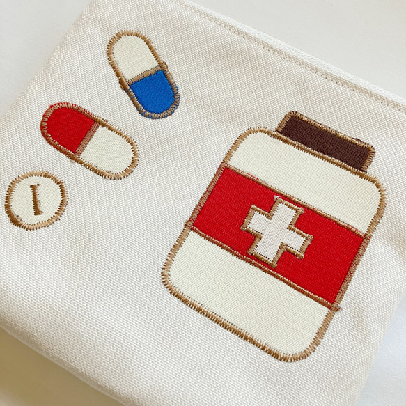 お薬！ポーチ【オフホワイト】 6枚目の画像