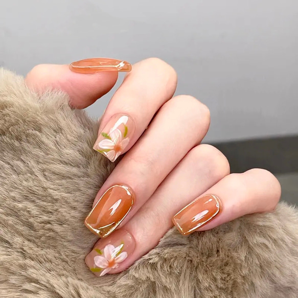 秋冬超人気】少し透明感があるデザイン ネイルチップ/ニュアンス/大人  