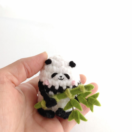 作家様　あみぐるみ　ぬいぐるみ　パンダ　ハンドメイド 作家様 あみぐるみ ぬいぐるみ パンダ ハンドメイド （受注制作