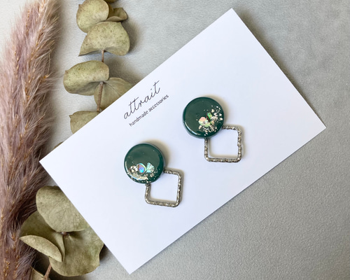ニュアンスデザインレジンピアス/シルバーリング/グリーン ピアス