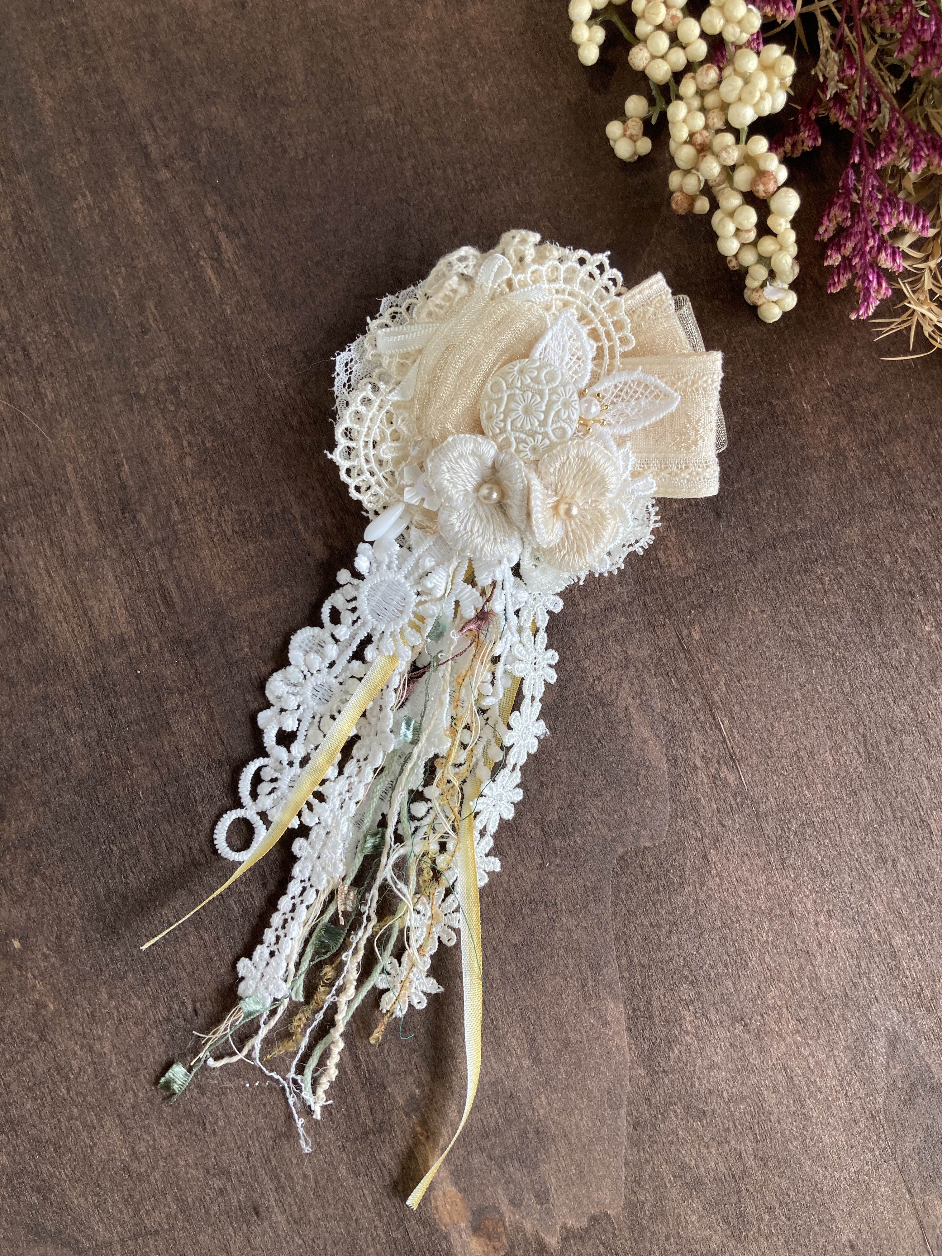 ★ハンドメイド☆レースリボンヘアゴム☆ブローチ レースリボン🎀 #ハンドメイド #ヘアゴム #アクセサリー #ヘア