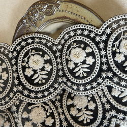 インド刺繍リボン ブレード　ブラック　9cm幅(1-2） 3枚目の画像