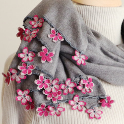 [Made to order] OYA Pashmina shawl [SAKURA] Charcoal gray 第2張的照片