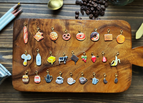 SOLD◇ファスナーチャーム カフェ 家 赤 ハンドメイド c2