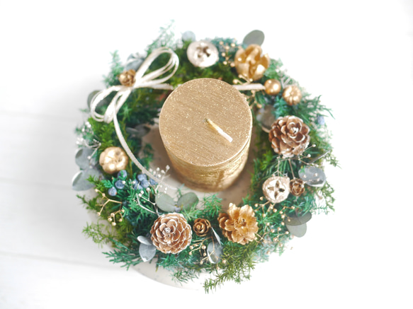 【再販】-Noël-  ゴールドスタンド付きミニリース　卓上　2way コンパクト　クリスマス 4枚目の画像