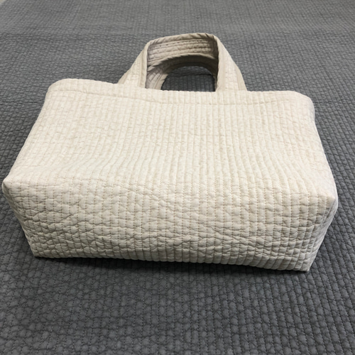 韓国イブルの『ヌビバッグ』♡ 使いやすさにこだわったポケット付き