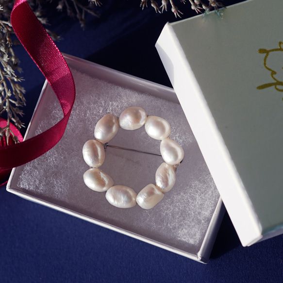 巴洛克珍珠（淡水珍珠）圓形胸針 ~棉雪~ 第1張的照片