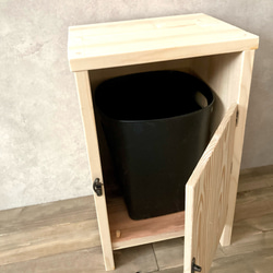 ゴミ箱収納　袋が見えない ダストボックス　チェスト　扉　ソファーテーブル　シャビー 四つ脚 木製　ダークブラウン 4枚目の画像