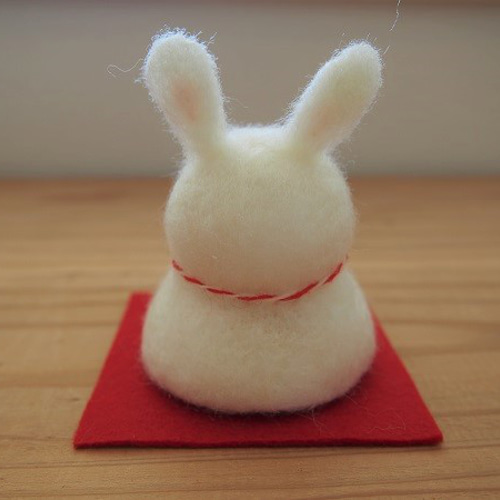 お正月 干支 卯 うさぎさん 鏡餅 羊毛フェルト 置物 鏡餅 Maro洋裁店