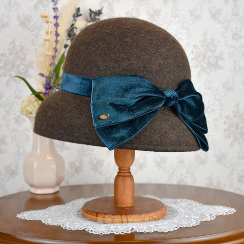 Vaquiaux ヴァクトーヴォヤージュ 帽子美品 ヴァクトーヴォヤージュ