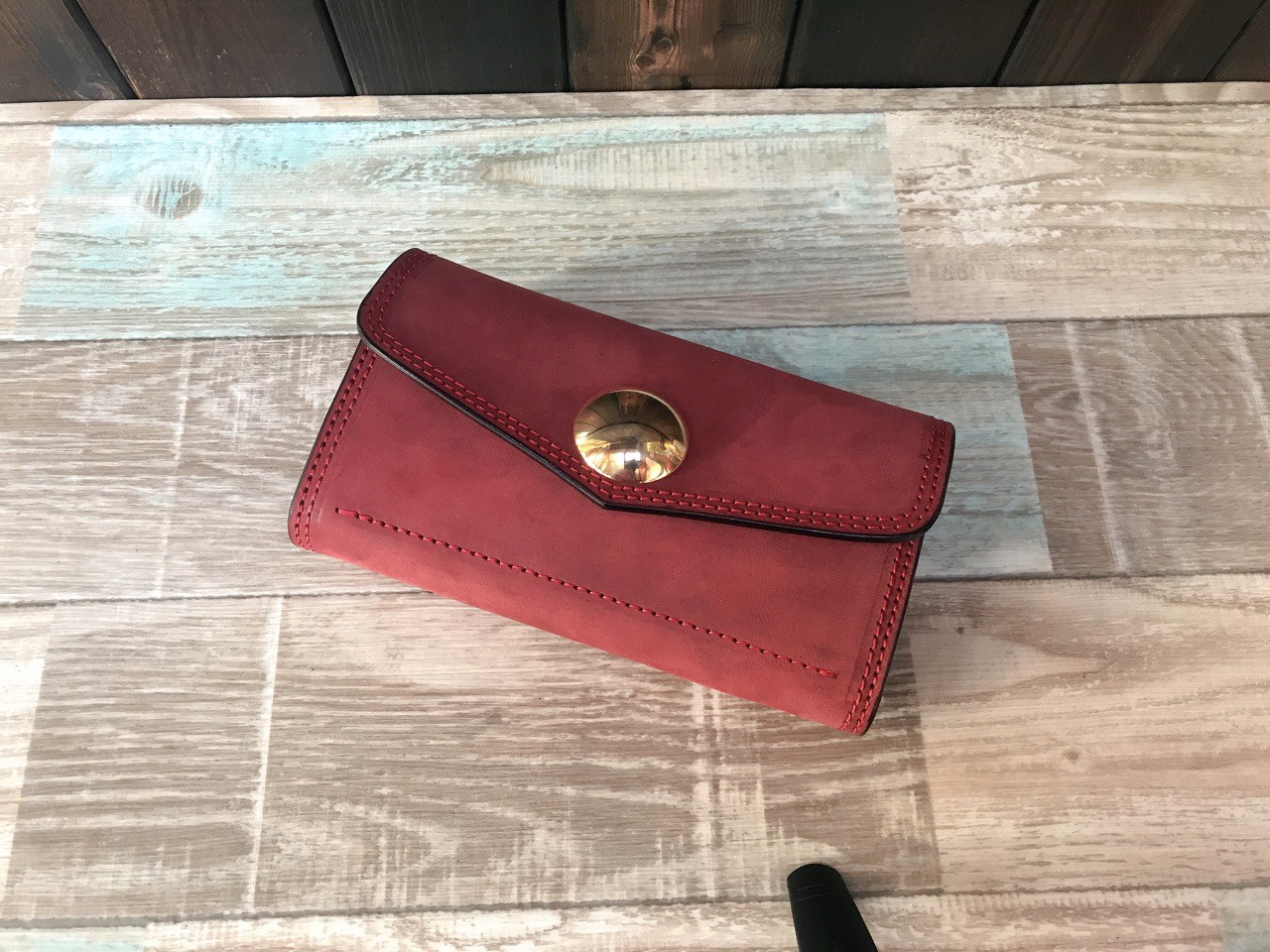 新色　使い易さ抜群！　ギャルソン　ロングウォレット　オイルレザー　バーガンディ×ナチュラル　縦型カード収納