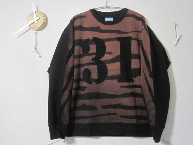 1点　トラ・とら・虎【31】パイルトレーナー　　タイガー／ロック／アニマル／阪神／ジャージ／しま／野球／大阪／猛獣／豹