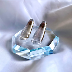 glass tear nuance silver Earrings 4枚目の画像