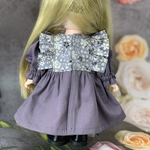グレー系 フリルワンピース お人形服 ドール服 26cmドール ワンピース