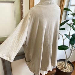 Sale price ★ 柔軟的紗布材質❤️ 3/4 袖開衫和服般的衣領米色（尺碼從 L 到 LL 不限） 第9張的照片