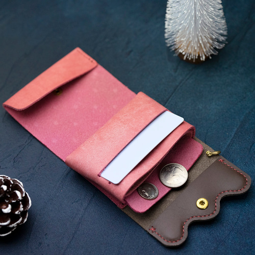 melty- いちごミルクチョコのミニ財布 二つ折り財布 しろくま