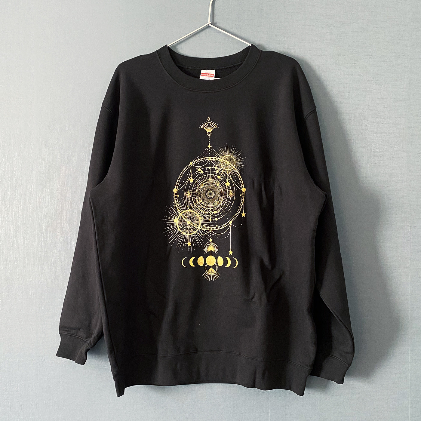 天体観測・月の満ち欠け クルーネックスウェット（BLACK