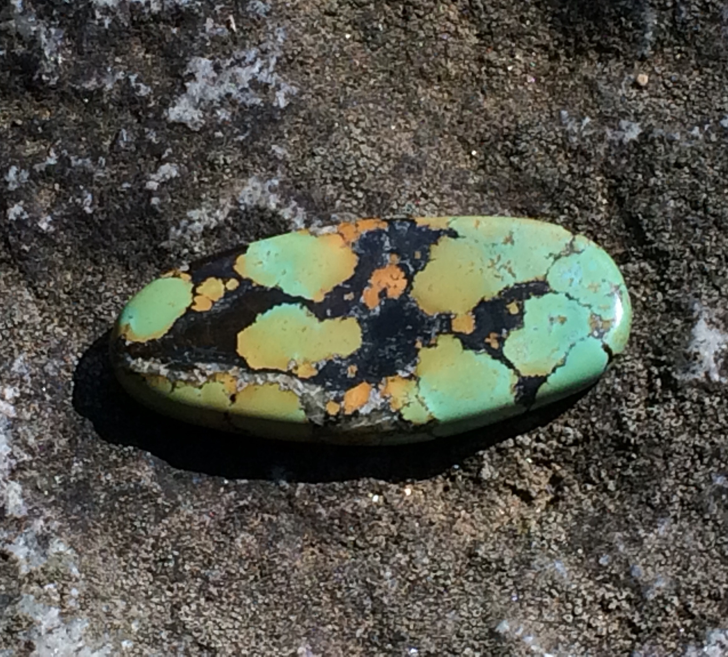 【SALE価格】ポリクロム　Hubei Turquoise Qingu mine STB フラットルース 研磨