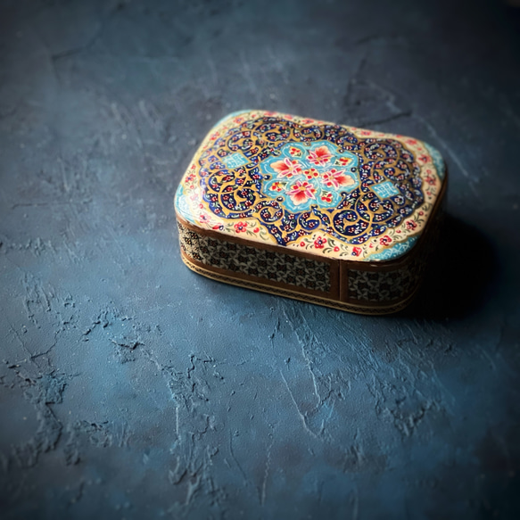 イランの寄木.象嵌細工 ハータムカーリー ティッシュボックス 2025年
