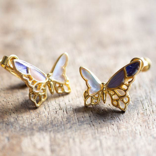 蝶のイヤリング 本物の蝶の羽 バタフライ イヤリング カキカ / ゼフィリティス