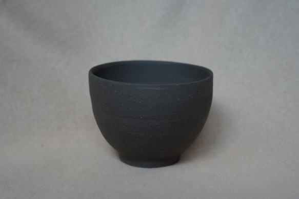 【送料無料】陶磁器 紫茶碗 | 手作り 1枚目の画像