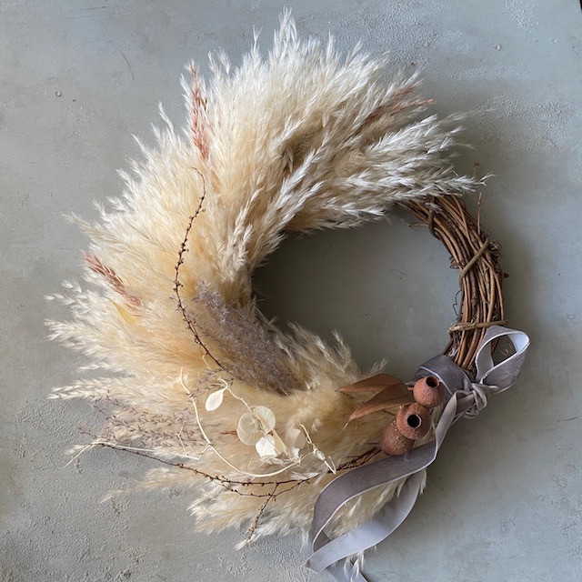 Newぱんパスリース ベージュブラウン（Lサイズ）成人式ギフト・ドライフラワーリース　おしゃれプレゼント