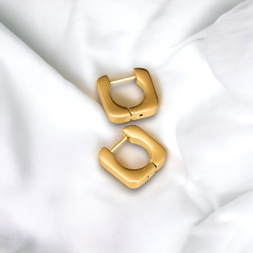 フープピアス 18k 小さめ アレルギー対応 18金 スクエア 四角 中