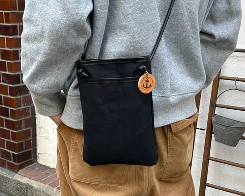 ⭐︎最終値下げ⭐︎早い者勝ち⭐︎moblis レザーショルダーバッグ ⭐︎最終値下げ⭐︎早い者勝ち⭐︎moblis レザーショルダー