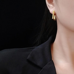 フープピアス サージカルステンレス シンプル スクエア 長方形 ライン 両耳 3枚目の画像