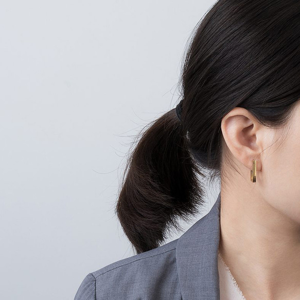 フープピアス サージカルステンレス シンプル スクエア 長方形 ライン 両耳 5枚目の画像