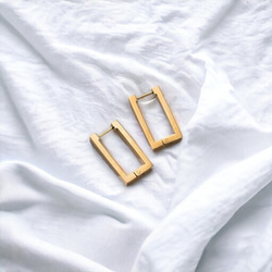 フープピアス サージカルステンレス シンプル スクエア 長方形 ライン 両耳 9枚目の画像