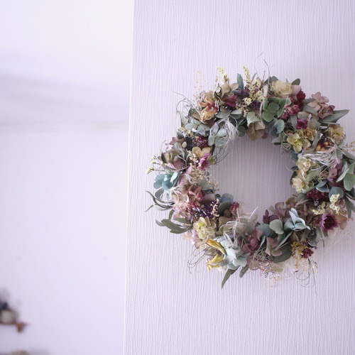 秋の彩り✳︎三色の紫陽花リース◎24センチ リース ダーチャ 通販  