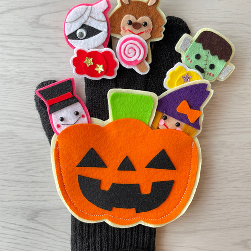 手袋シアターふしぎなポケット☆ハロウィンバージョン おもちゃ・人形