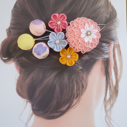 珊瑚 ちりめん玉 つまみ細工髪飾り 成人式 卒業式 結婚式 七五三 着物