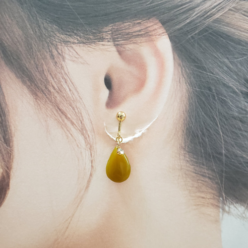 裏側もキレイなドロップイヤリング イヤリング