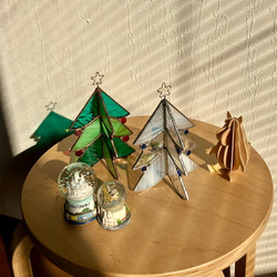 ステンドグラスのスノークリスマスツリー【受注制作】 3枚目の画像