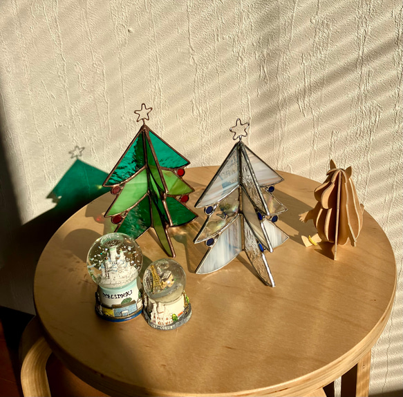 ステンドグラスのスノークリスマスツリー【受注制作】 3枚目の画像
